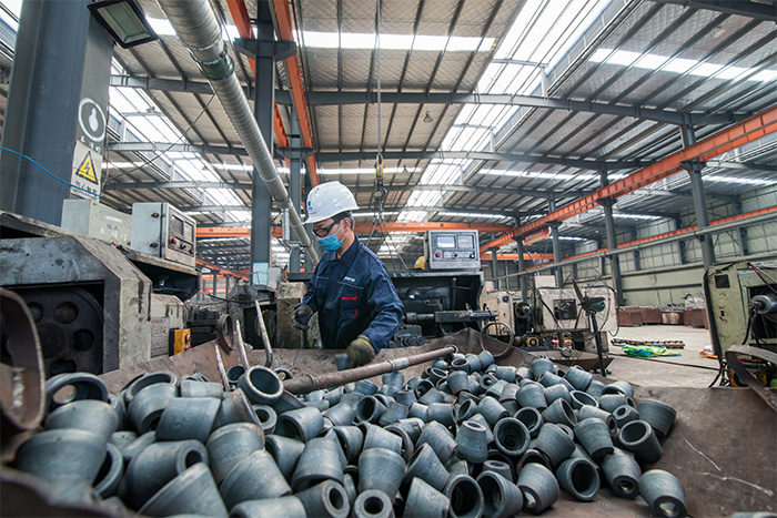 巴音郭楞网架配件-锥头加工车间